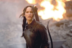 No terceiro filme da saga, a heroína Katniss Everdeen lidera os Distritos de Panem em uma rebelião contra a tirânica e corrupta Capital